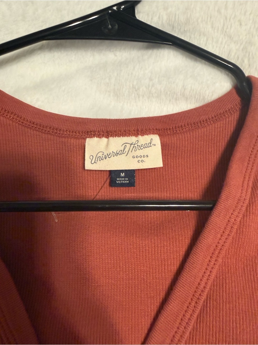 Universal thread top
Size Medium - Picture 3 of 3